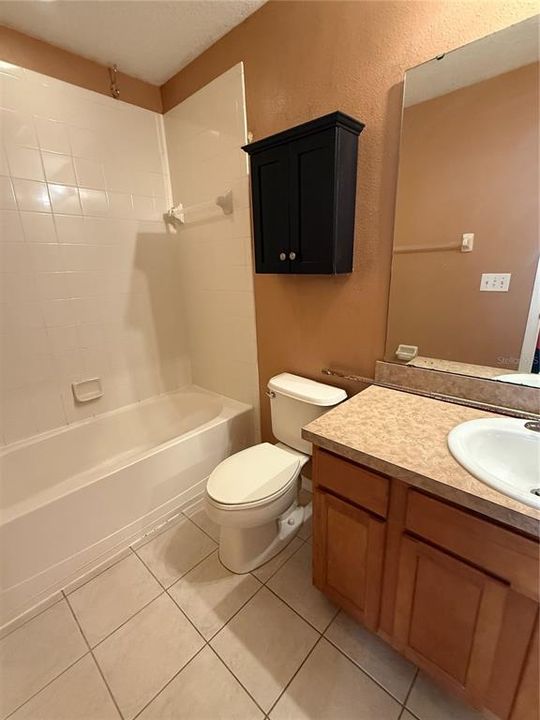 For Rent: $2,550 (3 beds, 2 baths, 1857 Square Feet)