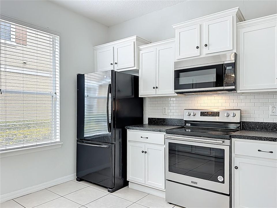 待售: $354,900 (3 贝兹, 2 浴室, 1614 平方英尺)