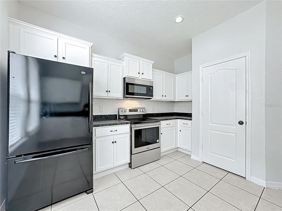 待售: $354,900 (3 贝兹, 2 浴室, 1614 平方英尺)