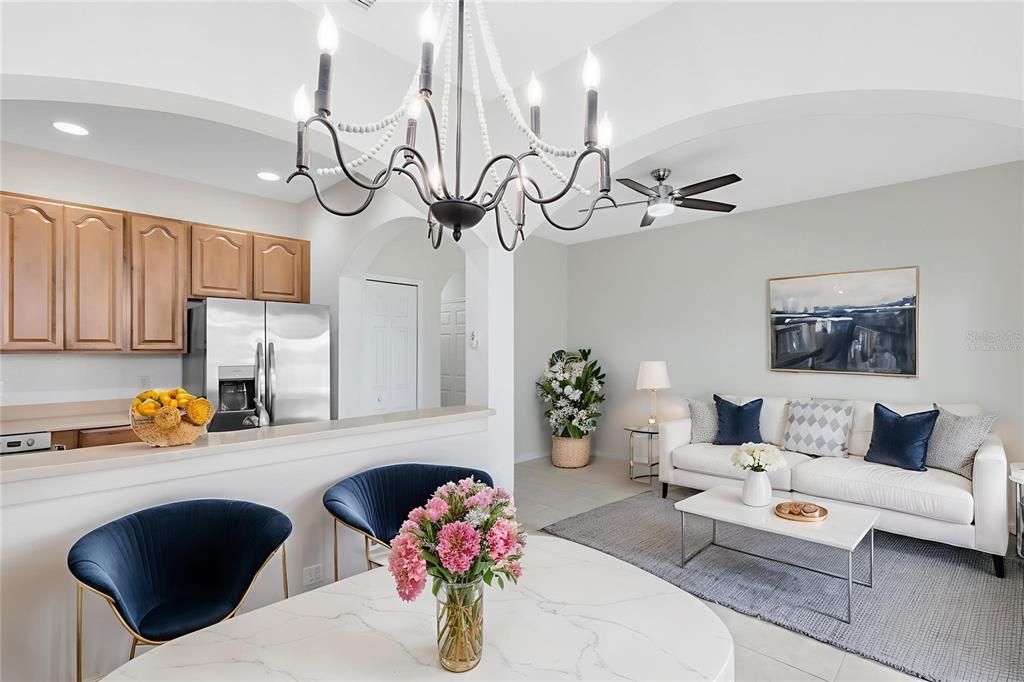 For Sale: $285,000 (2 beds, 2 baths, 1306 Square Feet)