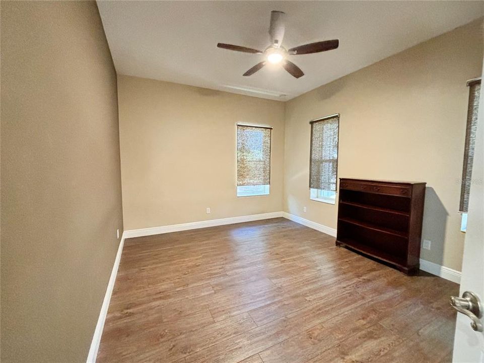 For Rent: $2,850 (3 beds, 2 baths, 1717 Square Feet)