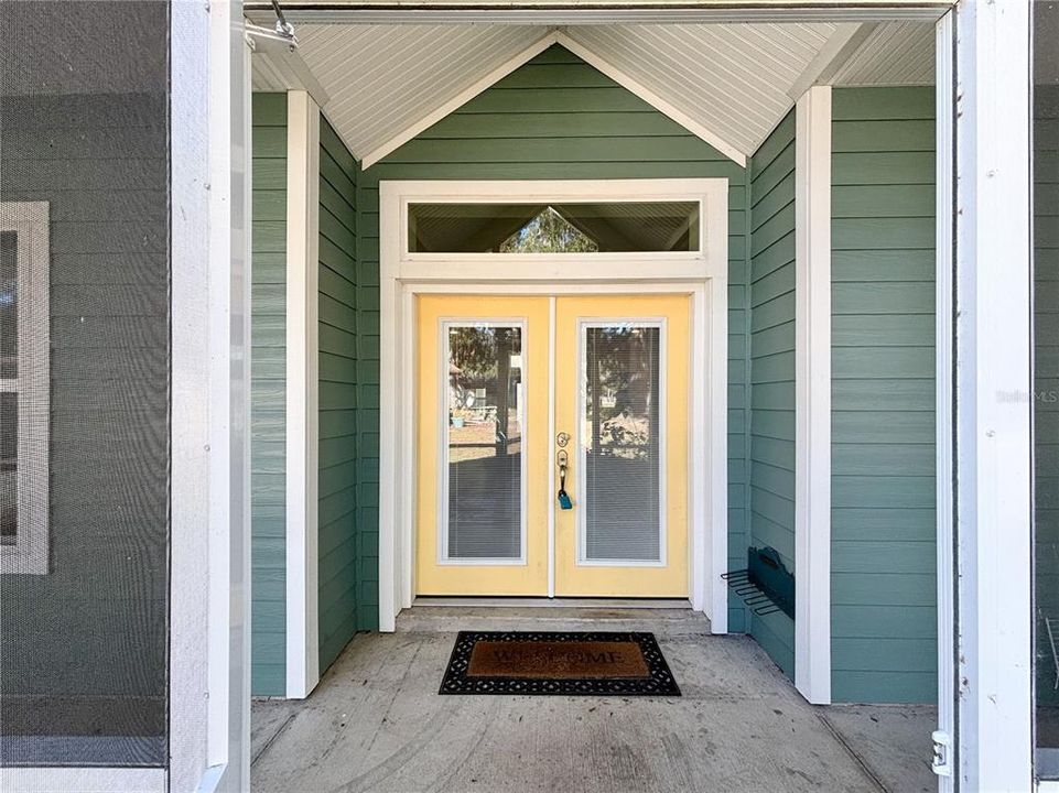 For Rent: $2,850 (3 beds, 2 baths, 1717 Square Feet)