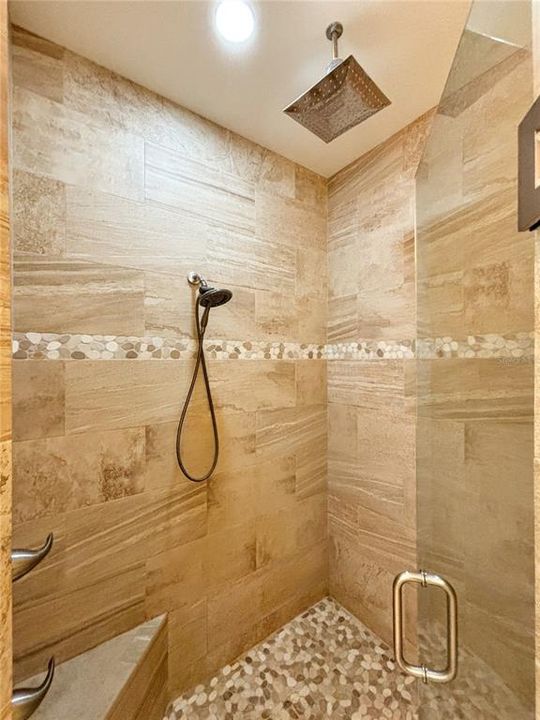 For Rent: $2,850 (3 beds, 2 baths, 1717 Square Feet)