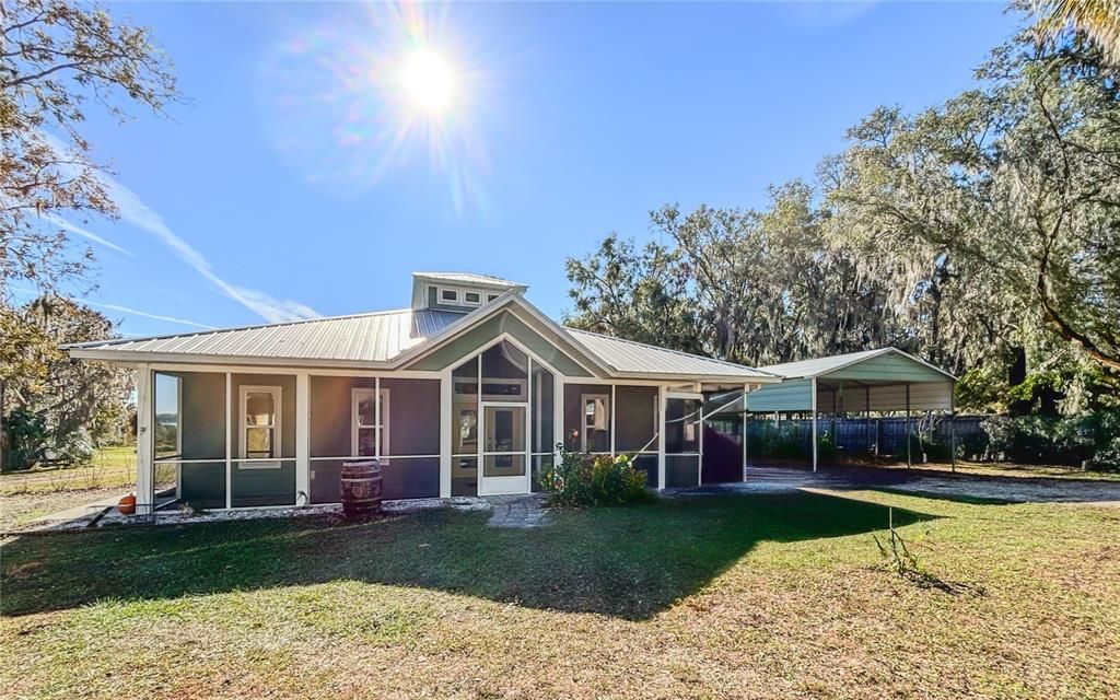 For Rent: $2,850 (3 beds, 2 baths, 1717 Square Feet)