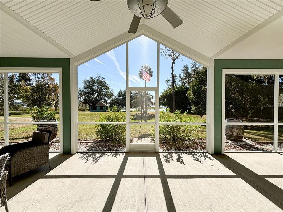 For Rent: $2,850 (3 beds, 2 baths, 1717 Square Feet)