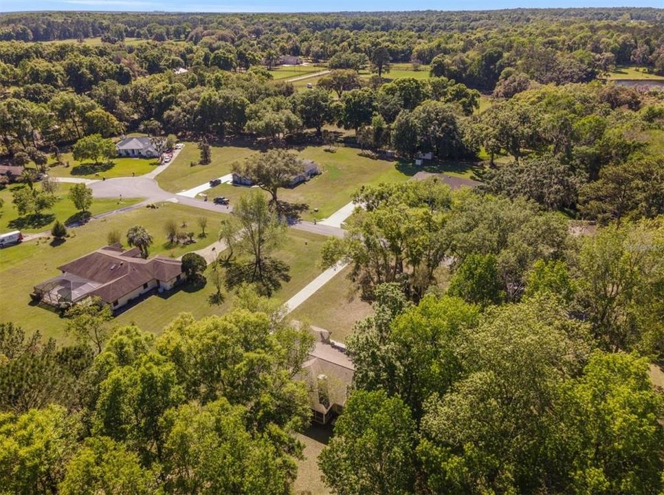 合同活跃: $440,000 (3 贝兹, 2 浴室, 2301 平方英尺)