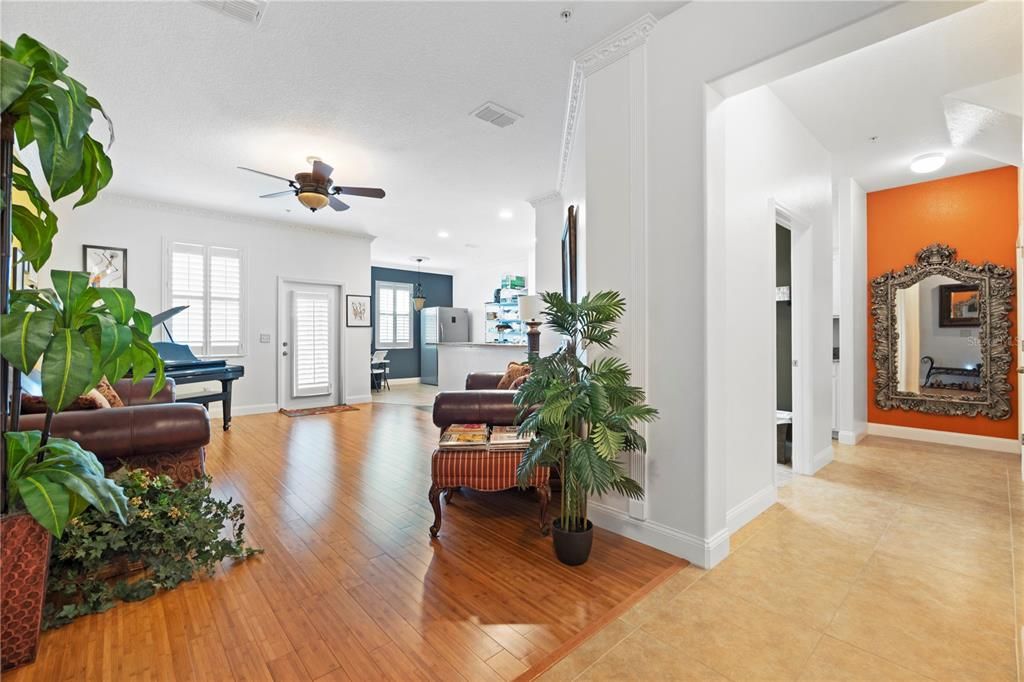 En Venta: $377,000 (3 camas, 2 baños, 1916 Pies cuadrados)