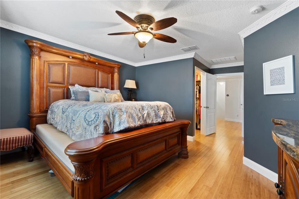 En Venta: $377,000 (3 camas, 2 baños, 1916 Pies cuadrados)