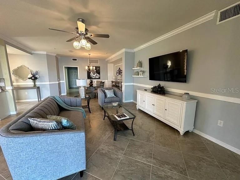 В аренду: $3,000 (3 спален, 2 ванн, 1706 Квадратных фут)