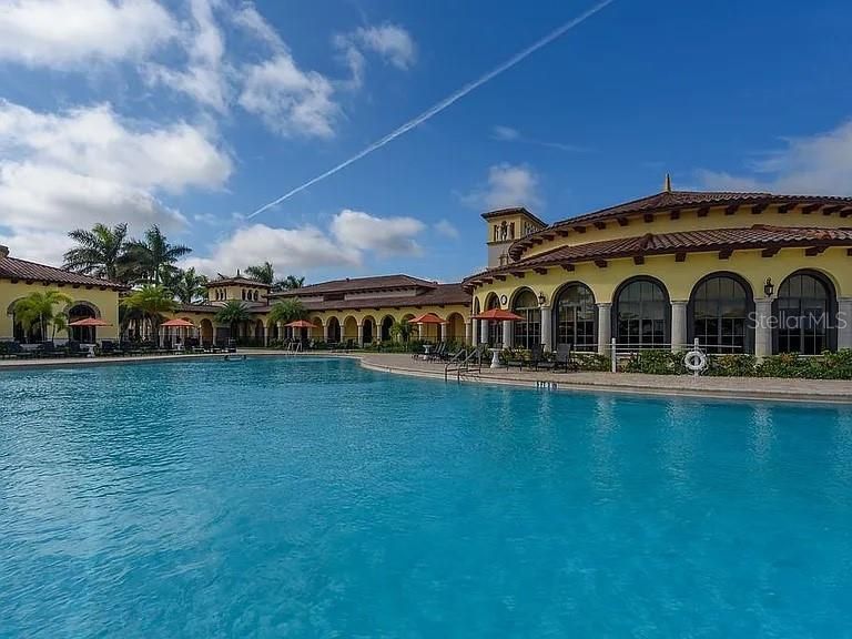 В аренду: $3,000 (3 спален, 2 ванн, 1706 Квадратных фут)