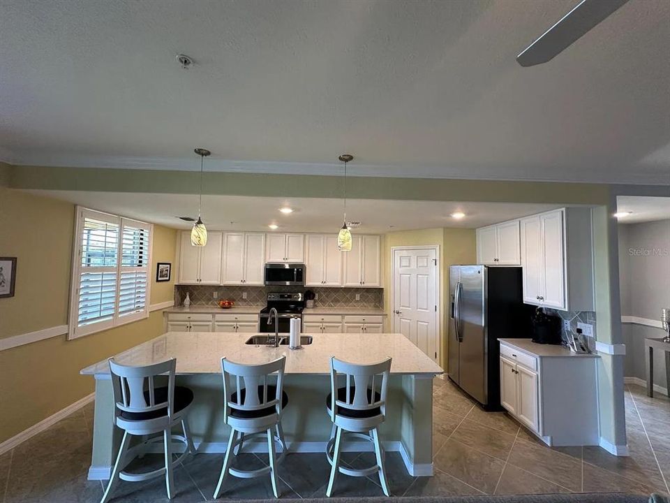 В аренду: $3,000 (3 спален, 2 ванн, 1706 Квадратных фут)