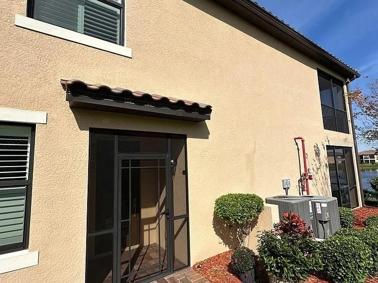 В аренду: $3,000 (3 спален, 2 ванн, 1706 Квадратных фут)