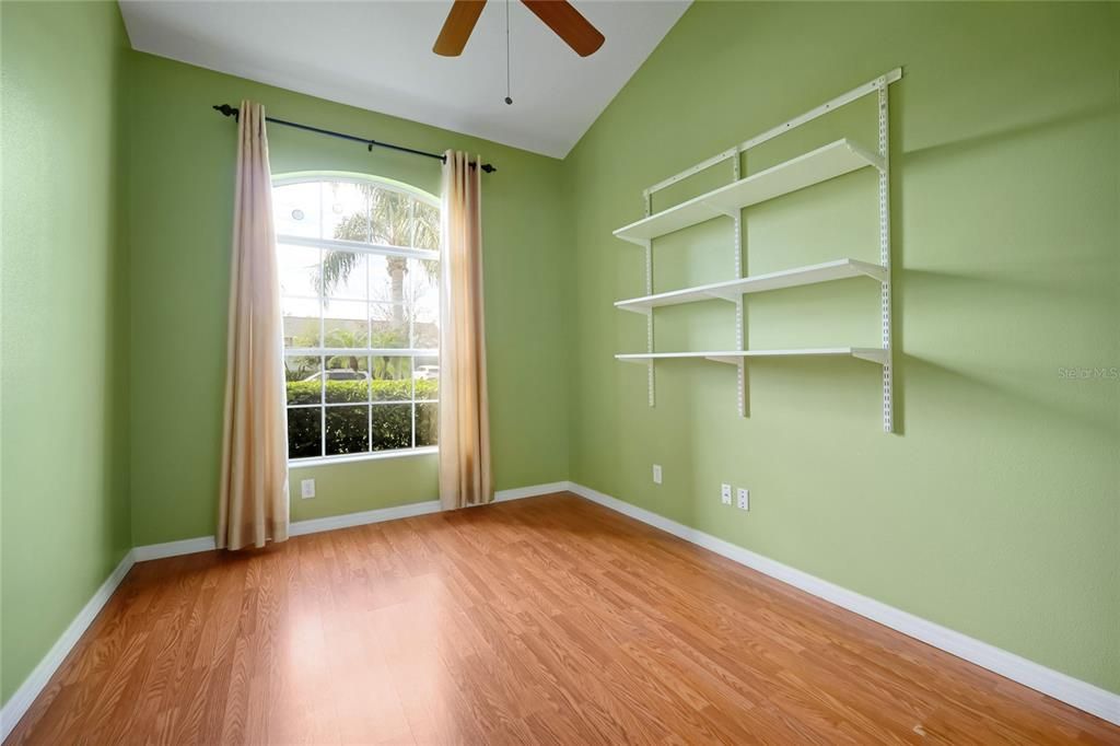 For Sale: $409,900 (3 beds, 2 baths, 1949 Square Feet)