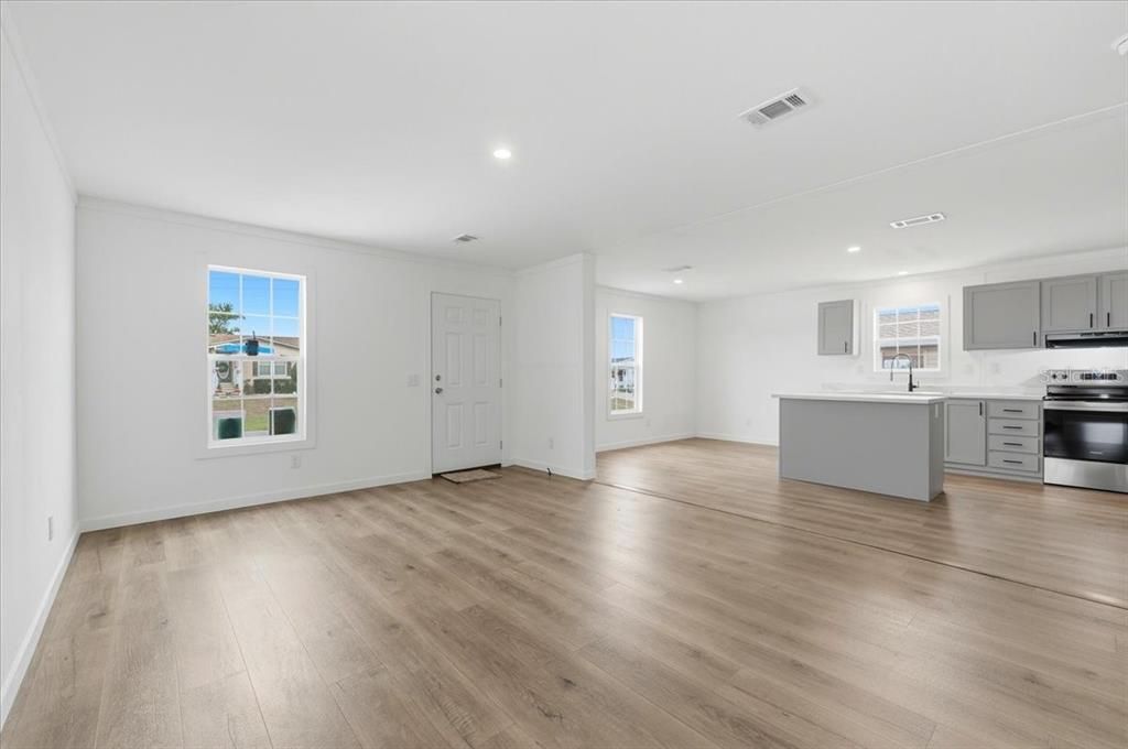 En Venta: $230,999 (3 camas, 2 baños, 1280 Pies cuadrados)