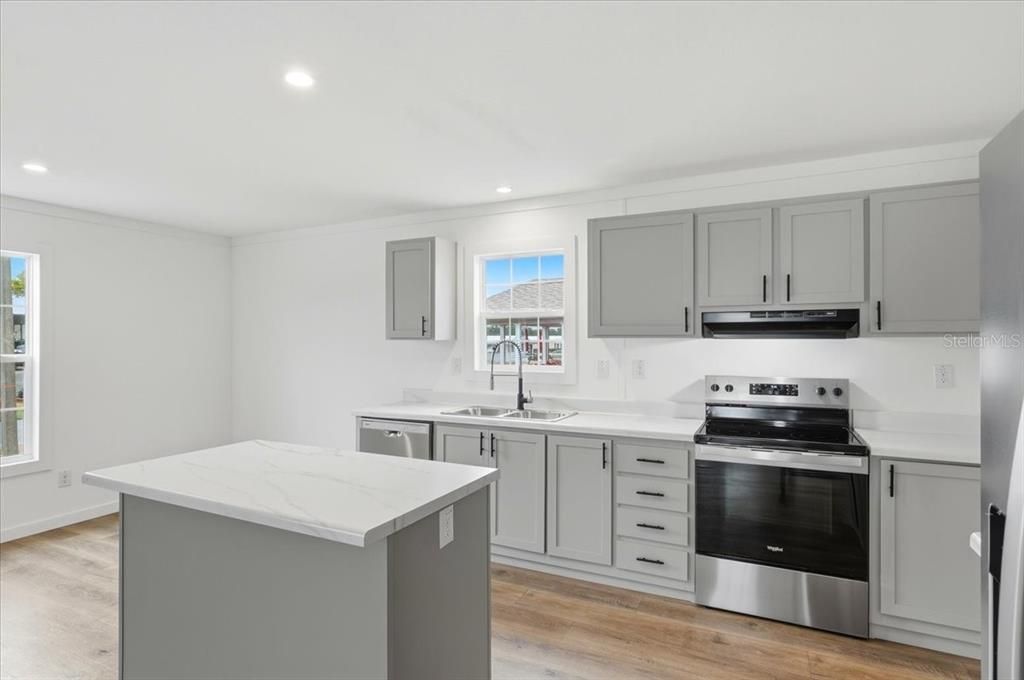 En Venta: $230,999 (3 camas, 2 baños, 1280 Pies cuadrados)