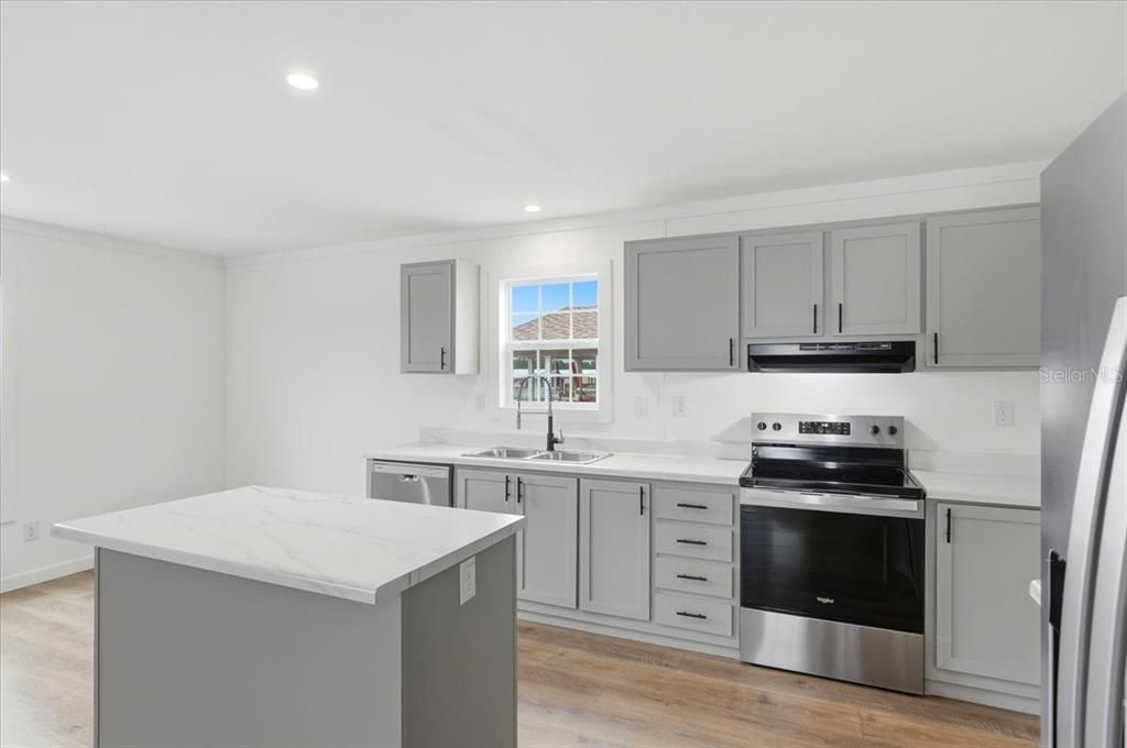 En Venta: $230,999 (3 camas, 2 baños, 1280 Pies cuadrados)