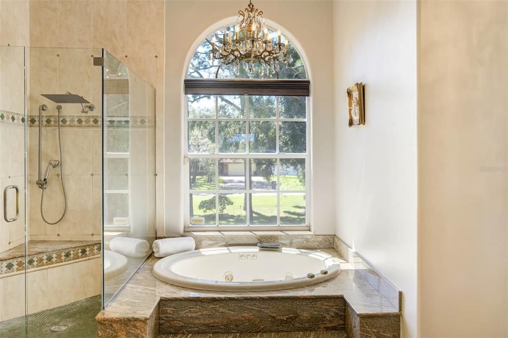 待售: $1,800,000 (4 贝兹, 3 浴室, 2924 平方英尺)