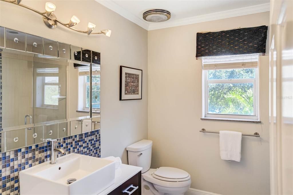 待售: $1,800,000 (4 贝兹, 3 浴室, 2924 平方英尺)