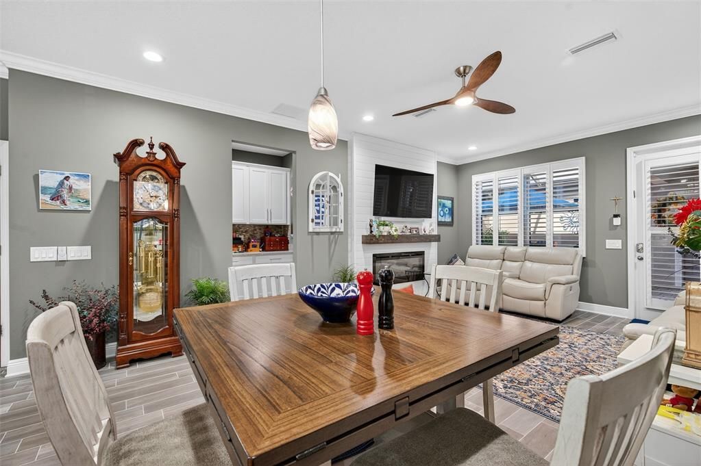 For Sale: $414,900 (3 beds, 2 baths, 1772 Square Feet)