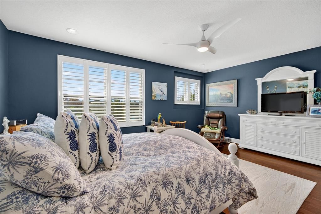 For Sale: $414,900 (3 beds, 2 baths, 1772 Square Feet)