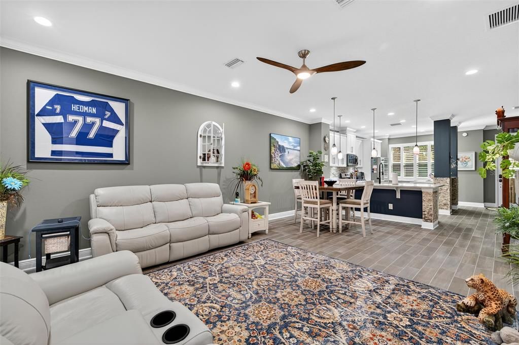 For Sale: $414,900 (3 beds, 2 baths, 1772 Square Feet)