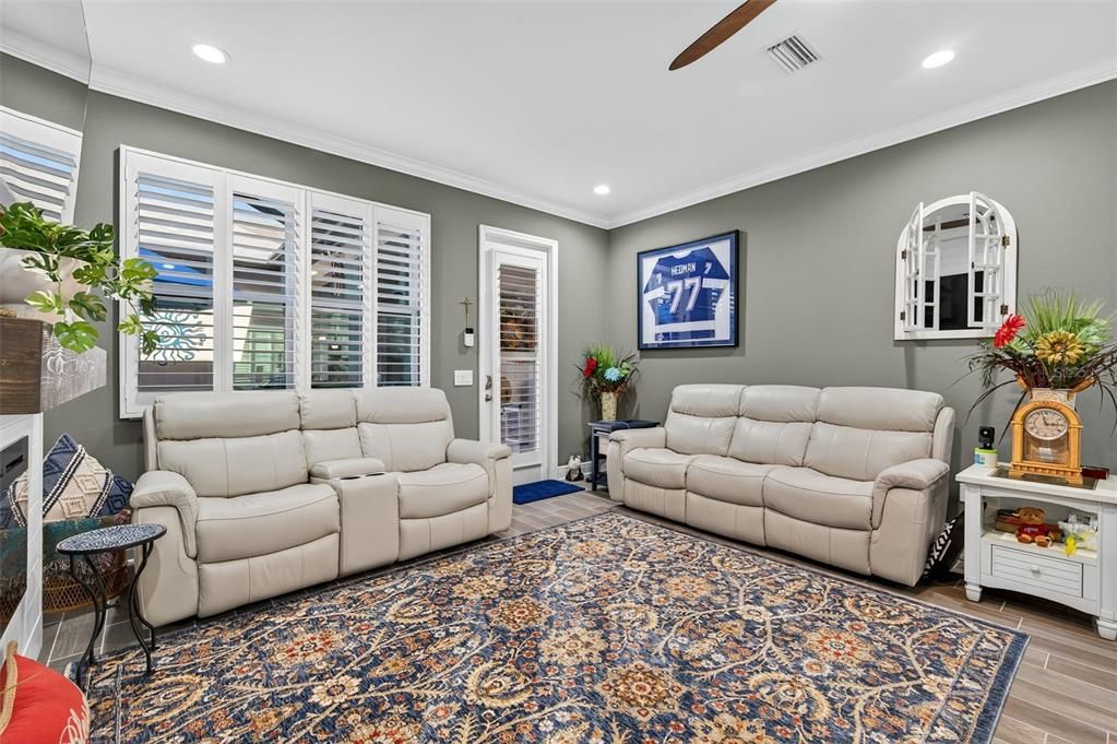 For Sale: $414,900 (3 beds, 2 baths, 1772 Square Feet)