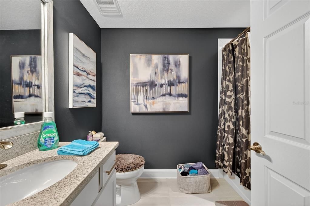 For Sale: $414,900 (3 beds, 2 baths, 1772 Square Feet)