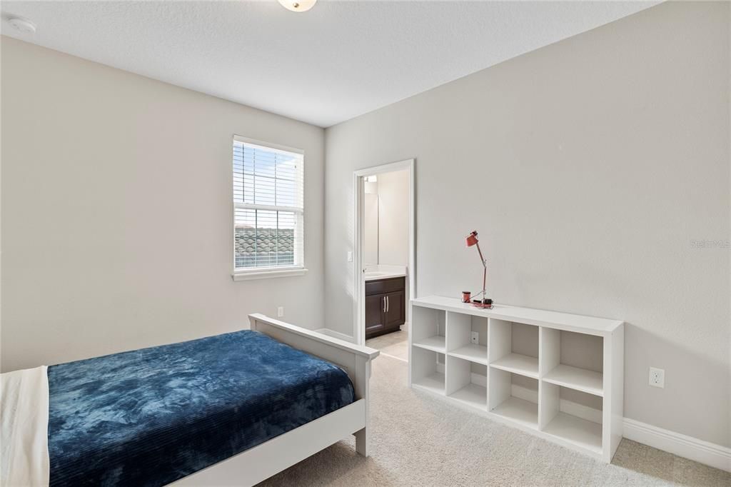 For Rent: $4,500 (4 beds, 3 baths, 3144 Square Feet)