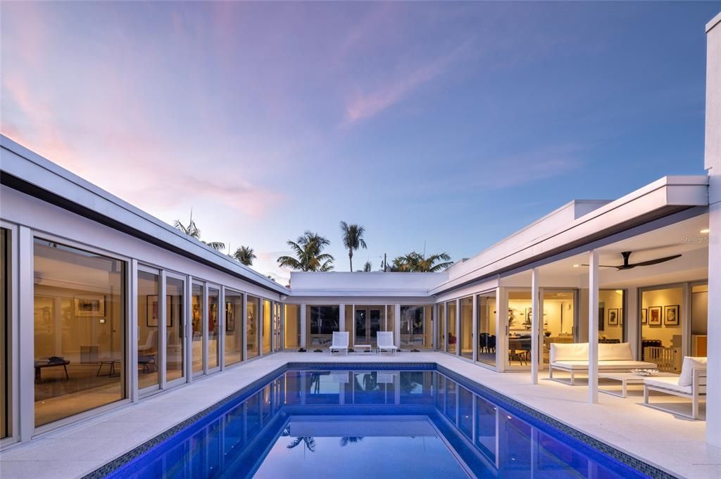 For Sale: $3,985,000 (3 beds, 3 baths, 3364 Square Feet)