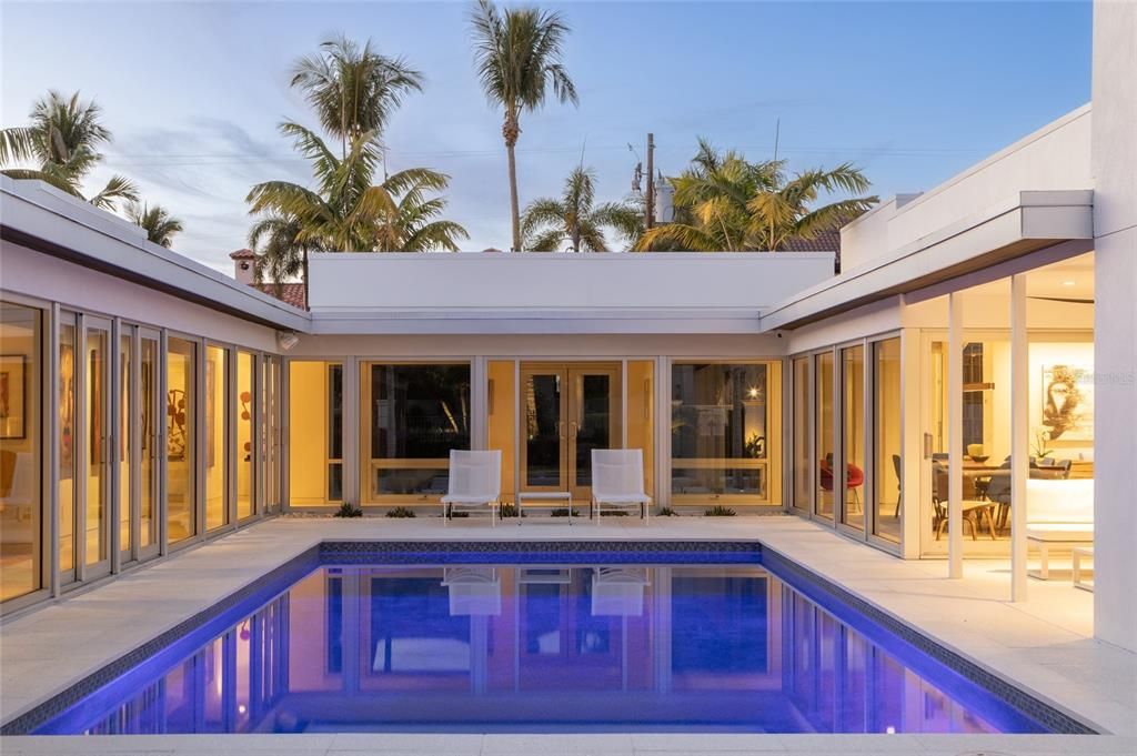 For Sale: $3,985,000 (3 beds, 3 baths, 3364 Square Feet)