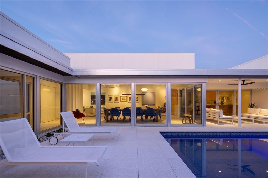 For Sale: $3,985,000 (3 beds, 3 baths, 3364 Square Feet)