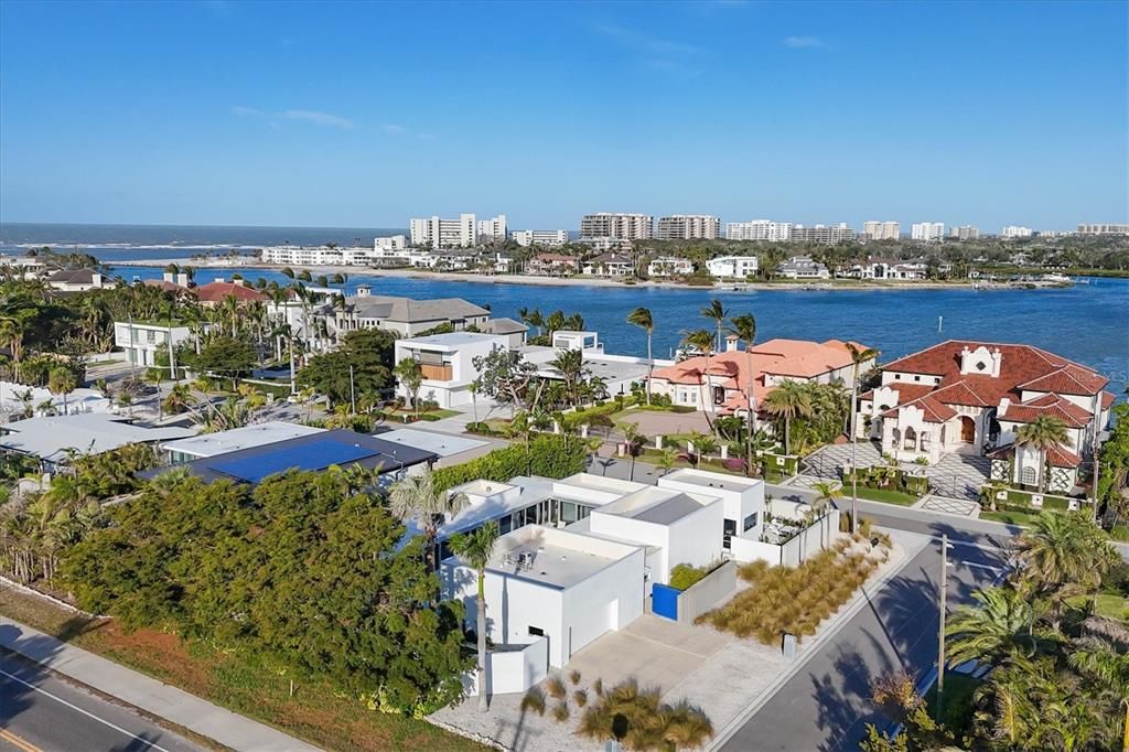 For Sale: $3,985,000 (3 beds, 3 baths, 3364 Square Feet)