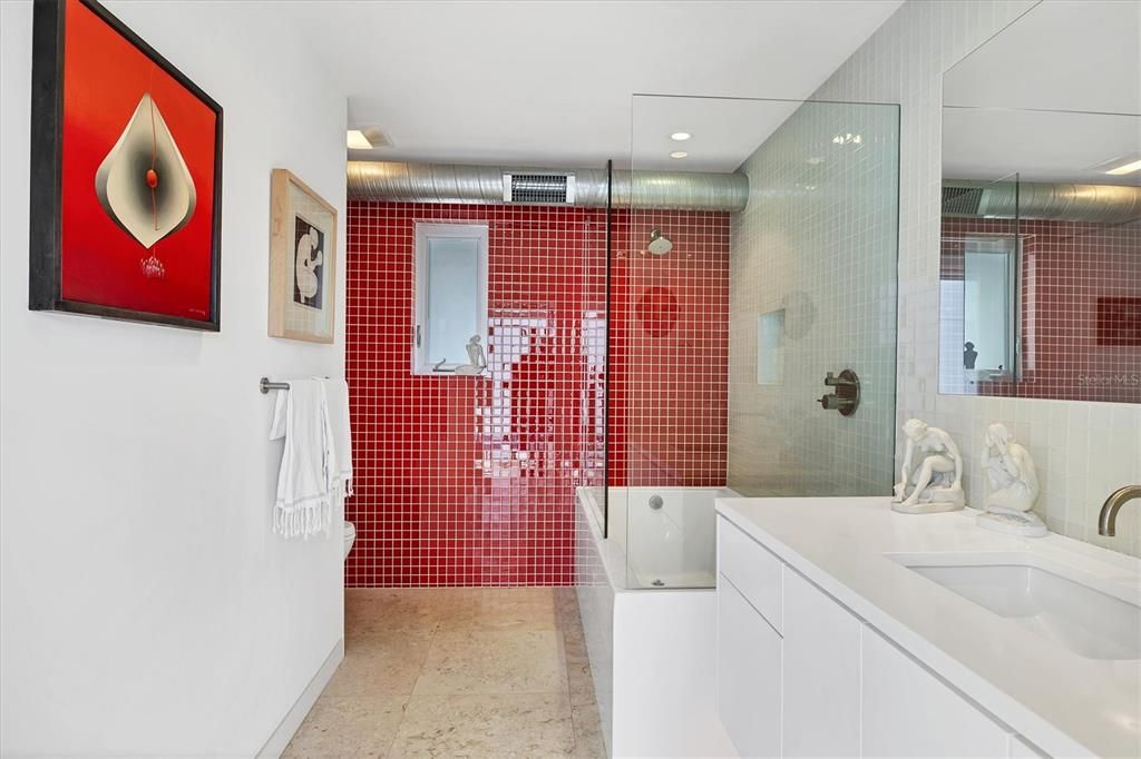 For Sale: $3,985,000 (3 beds, 3 baths, 3364 Square Feet)