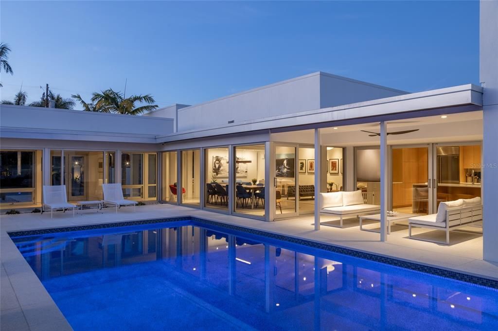 For Sale: $3,985,000 (3 beds, 3 baths, 3364 Square Feet)