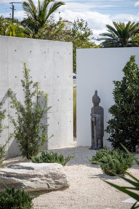 For Sale: $3,985,000 (3 beds, 3 baths, 3364 Square Feet)