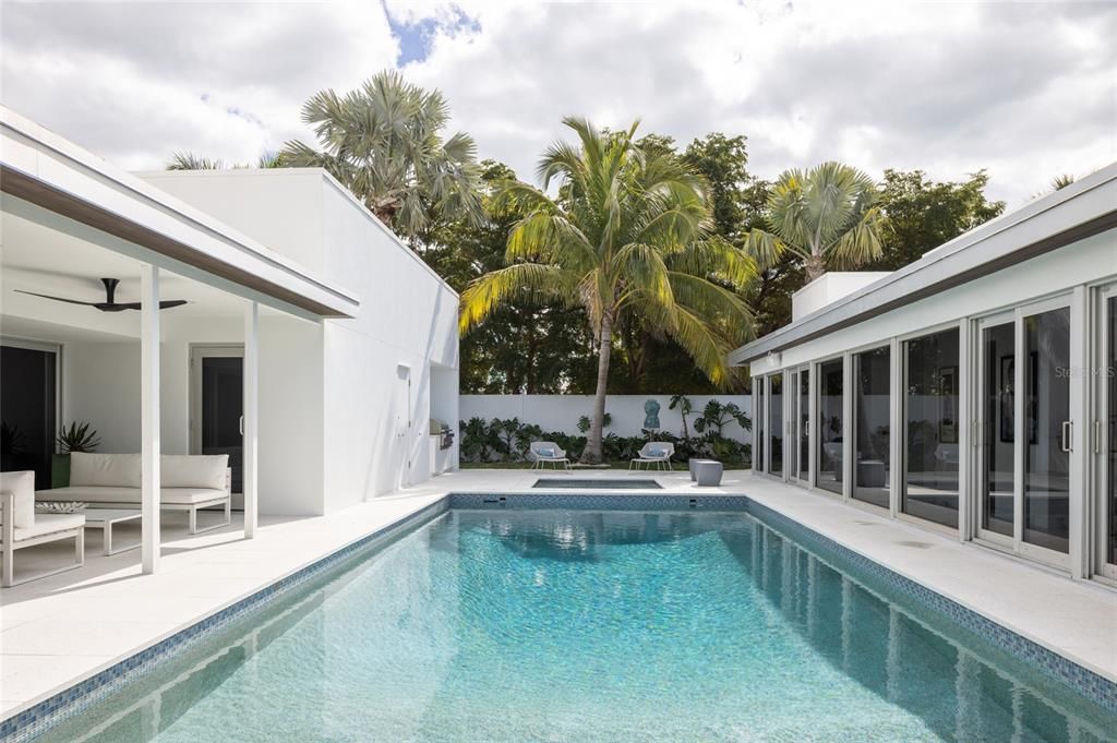 For Sale: $3,985,000 (3 beds, 3 baths, 3364 Square Feet)