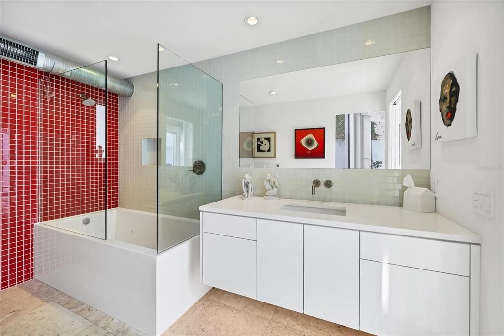 For Sale: $3,985,000 (3 beds, 3 baths, 3364 Square Feet)