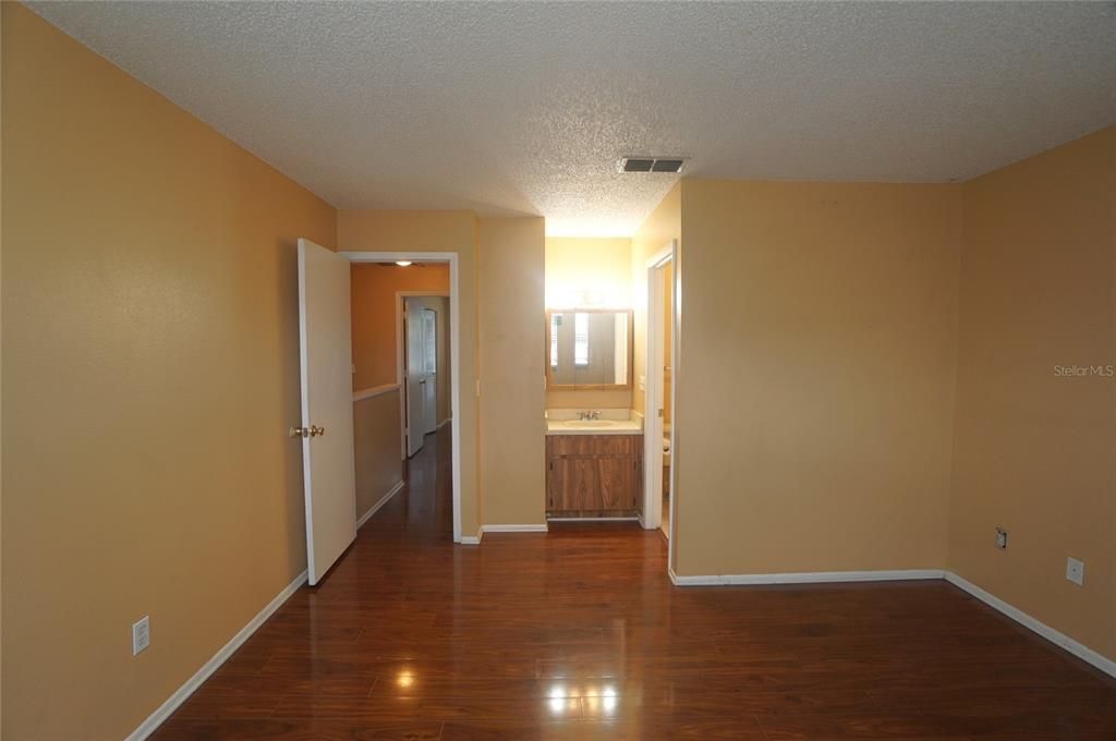 В аренду: $1,495 (2 спален, 2 ванн, 1188 Квадратных фут)