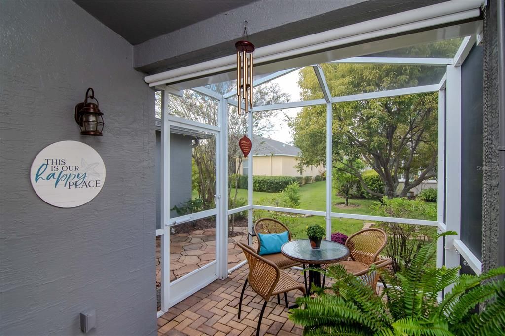 Под контрактом: $380,000 (3 спален, 2 ванн, 1713 Квадратных фут)