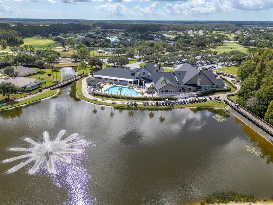 Под контрактом: $380,000 (3 спален, 2 ванн, 1713 Квадратных фут)