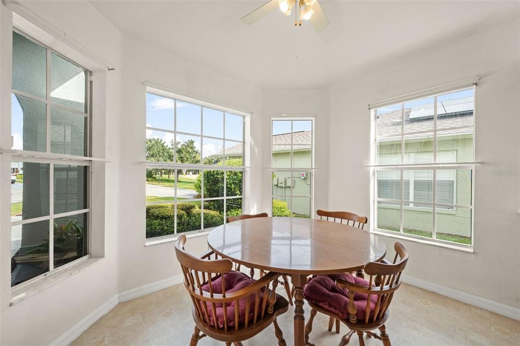 For Sale: $299,900 (3 beds, 2 baths, 1878 Square Feet)