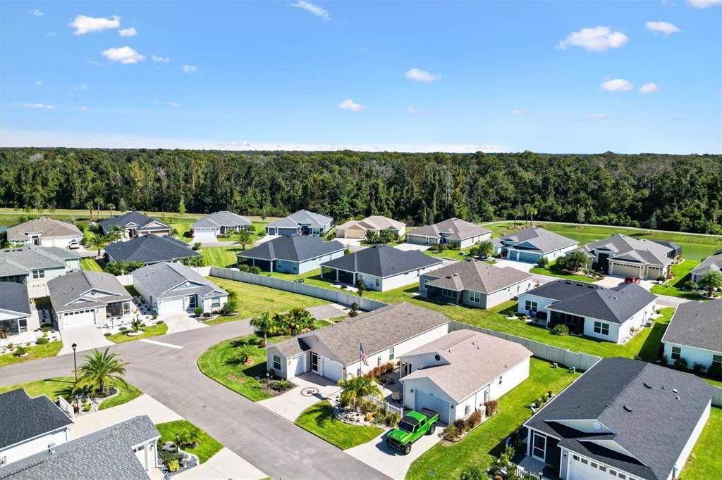 For Sale: $314,900 (2 beds, 2 baths, 1300 Square Feet)