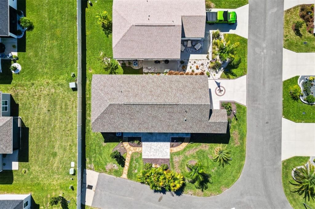 For Sale: $314,900 (2 beds, 2 baths, 1300 Square Feet)