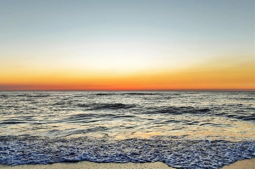 На продажу: $2,215,000 (4 спален, 3 ванн, 1840 Квадратных фут)