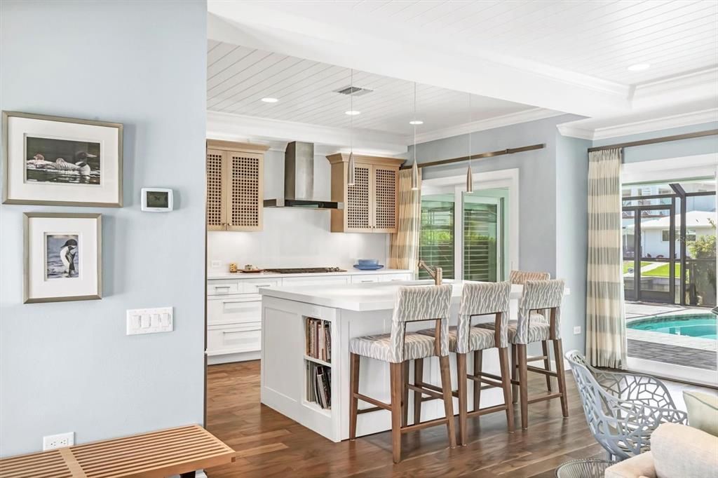 На продажу: $2,215,000 (4 спален, 3 ванн, 1840 Квадратных фут)