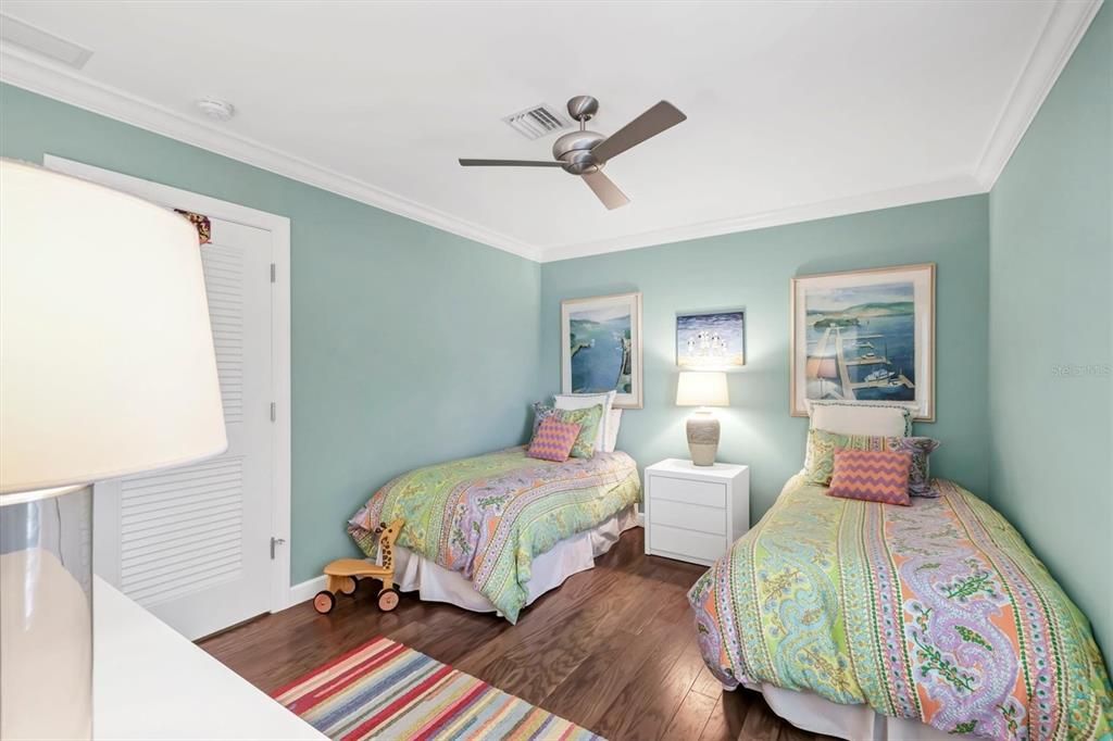 На продажу: $2,215,000 (4 спален, 3 ванн, 1840 Квадратных фут)