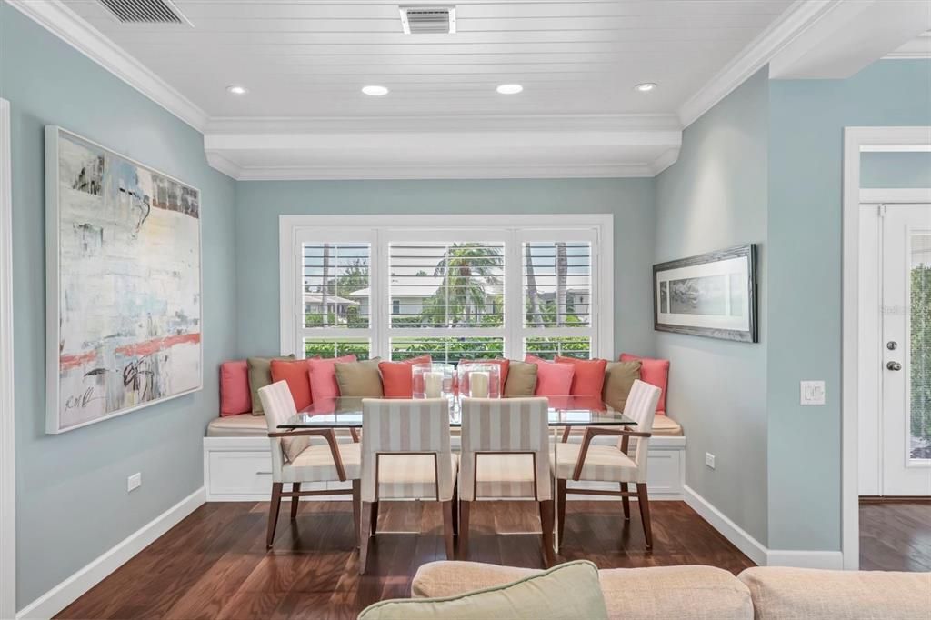 На продажу: $2,215,000 (4 спален, 3 ванн, 1840 Квадратных фут)