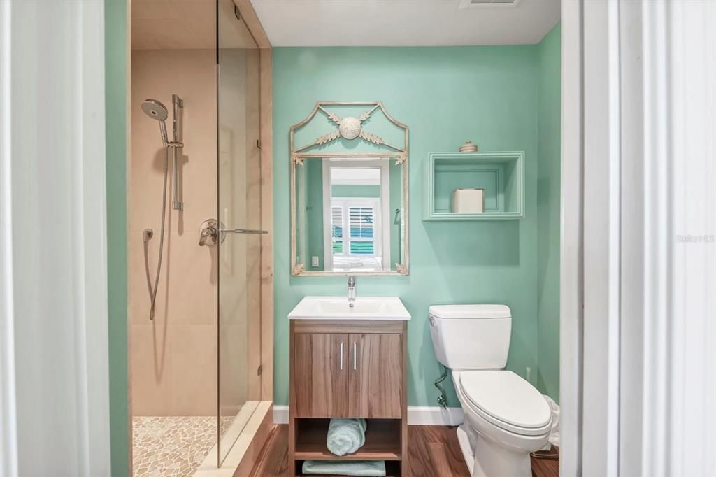 На продажу: $2,215,000 (4 спален, 3 ванн, 1840 Квадратных фут)