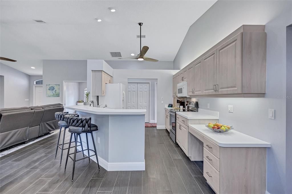 待售: $535,000 (3 贝兹, 2 浴室, 1990 平方英尺)