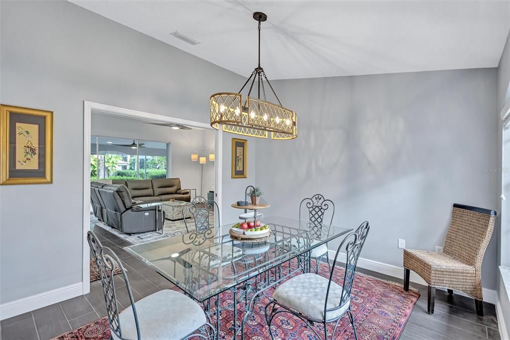 待售: $535,000 (3 贝兹, 2 浴室, 1990 平方英尺)